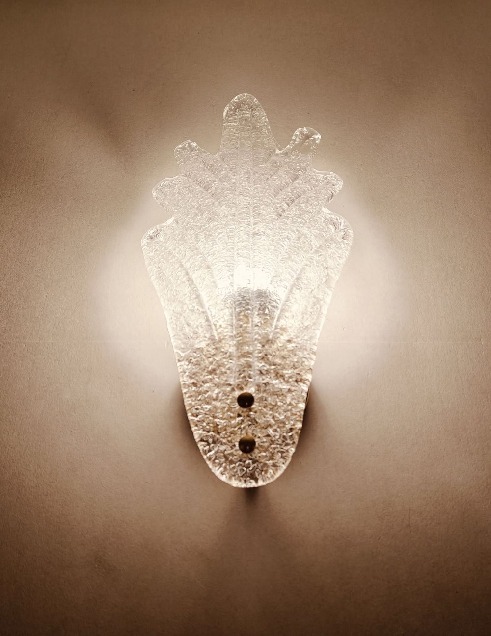 Murano glass wall sconce clear grained leaf