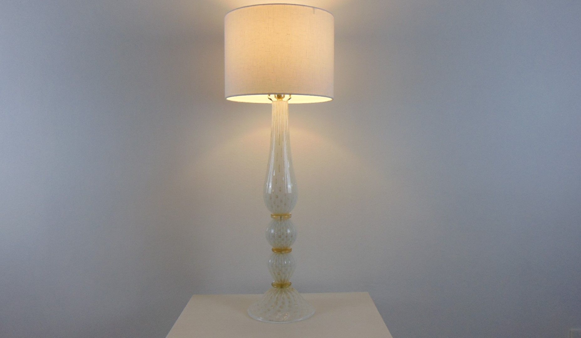 diamond 2 white and gold murano table lamp 1